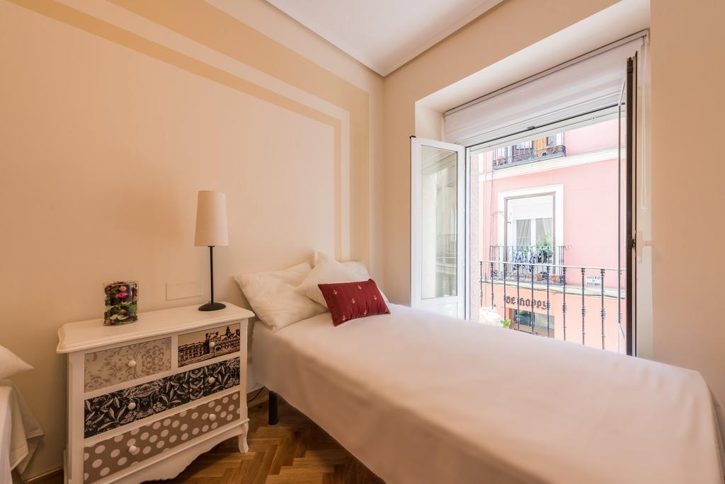 Almaden Apartment Мадрид Стая снимка