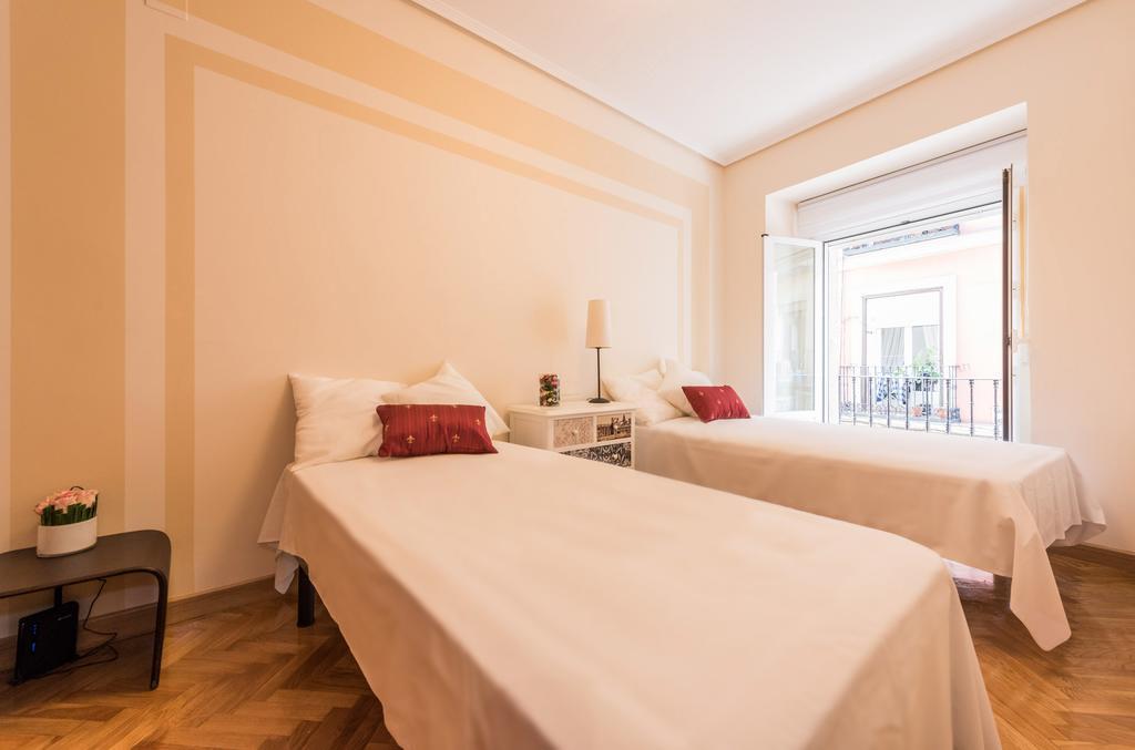 Almaden Apartment Мадрид Стая снимка