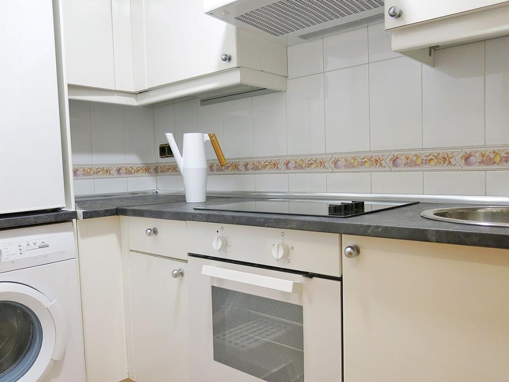Almaden Apartment Мадрид Стая снимка